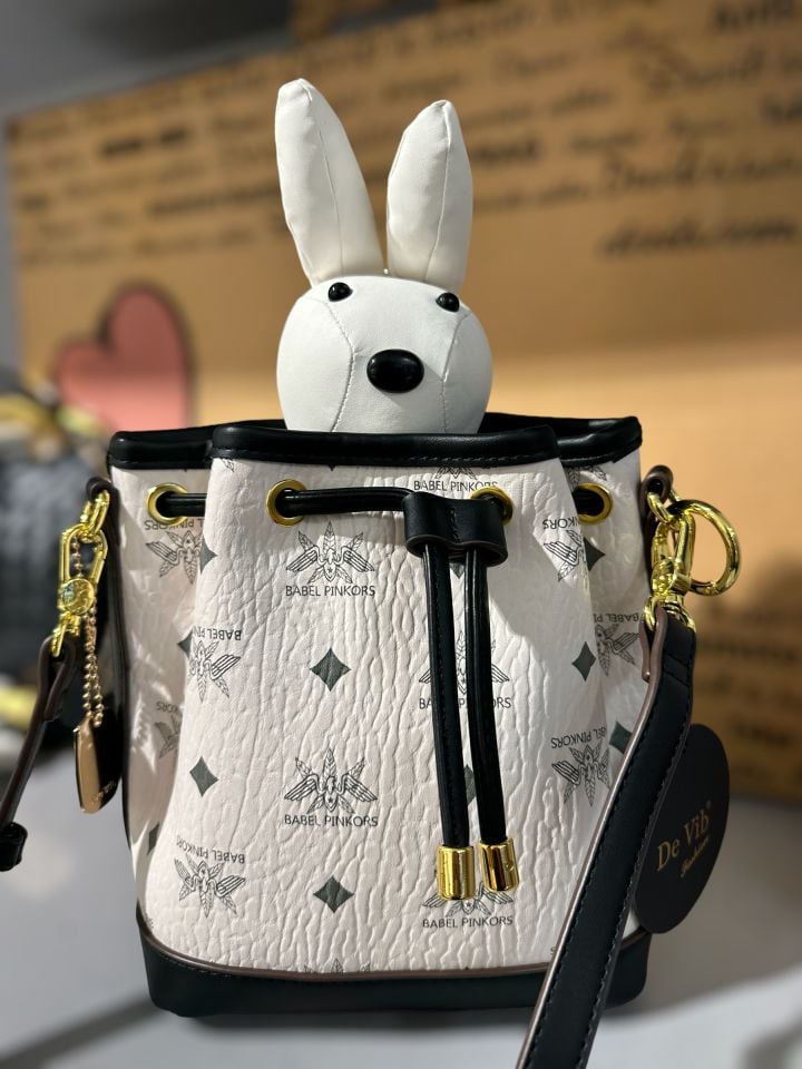 Beyaz Heybe Kadın Çantası