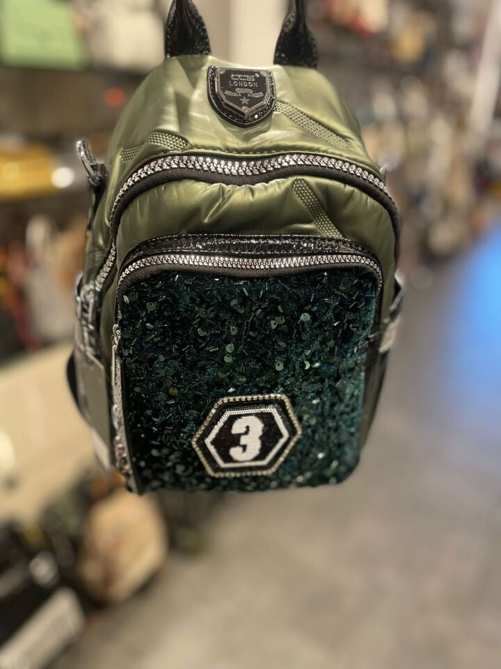 Yeşil Taşlı Kadın Sırt Çantası