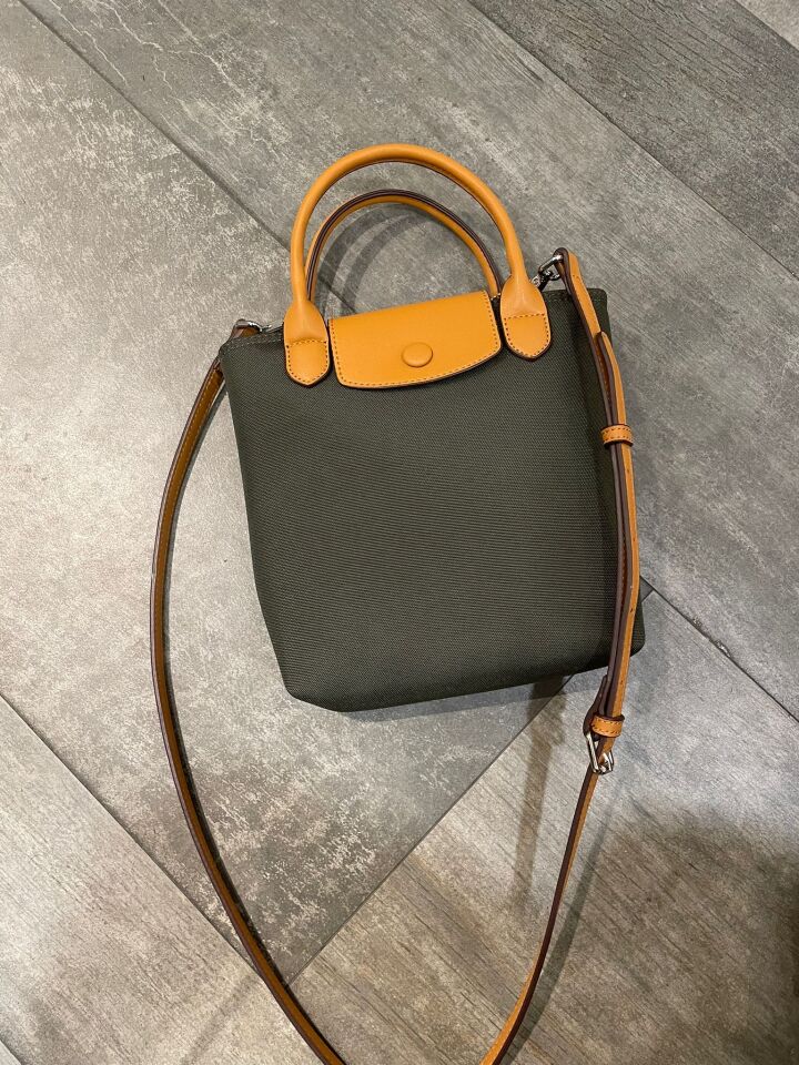 Haki Yeşil Kadın Çapraz Çanta